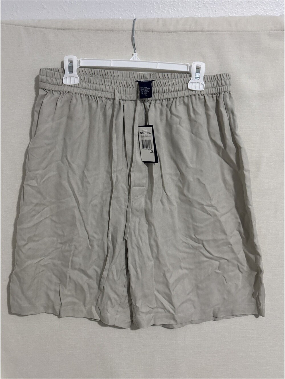 Nautica Men's Sleepwear Pajama Shorts NWT Size L Cream Color 100% Silk